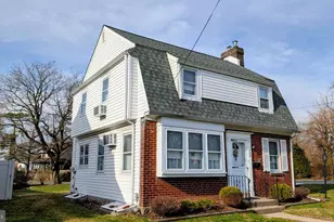 542 Crum Lynne Rd, Ridley Park, PA 19078 - Photo 2