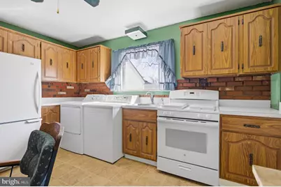 2704 Quaint Street, Secane, PA 19018 - Photo 8