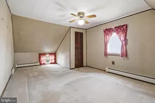 2704 Quaint St, Secane, PA 19018 - Photo 14