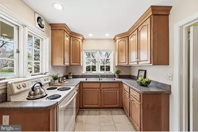 218 Vassar Avenue, Swarthmore, PA 19081 - Photo 10