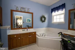 803 W Fox Hound Chase, Glen Mills, PA 19342 - Photo 10