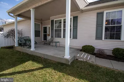 803 W Fox Hound Chase, Glen Mills, PA 19342 - Photo 2