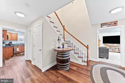 251 Kossuth Avenue, Folsom, PA 19033 - Photo 4