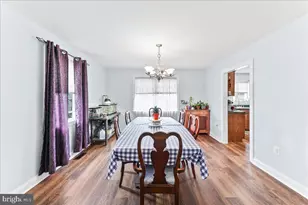 251 Kossuth Ave, Folsom, PA 19033 - Photo 12