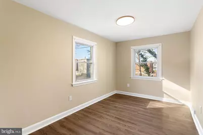 112 Juliana Terrace, Darby, PA 19023 - Photo 8