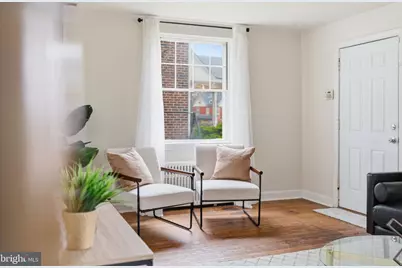 725 Irvington Place, Chester, PA 19013 - Photo 2