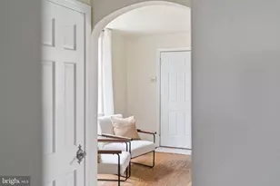 725 Irvington Pl, Chester, PA 19013 - Photo 6