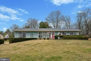 17 Man O War Dr, Media, PA 19063 - Photo 4