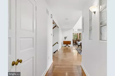 2 Lake Avenue, Media, PA 19063 - Photo 30