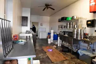 402 Long Ln, Upper Darby, PA 19082 - Photo 4