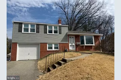 902 Eisenhower Avenue, Woodlyn, PA 19094 - Photo 2