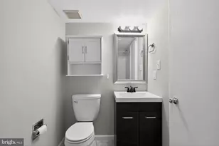 364 Saybrook Ln, Wallingford, PA 19086 - Photo 14