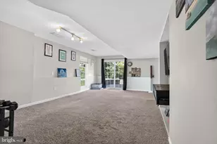 10 Buck Ln, Upper Chichester, PA 19061 - Photo 22