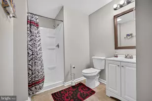 10 Buck Ln, Upper Chichester, PA 19061 - Photo 26