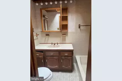 1088 Taylor Drive, Folcroft, PA 19032 - Photo 12