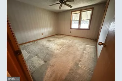 1088 Taylor Drive, Folcroft, PA 19032 - Photo 18