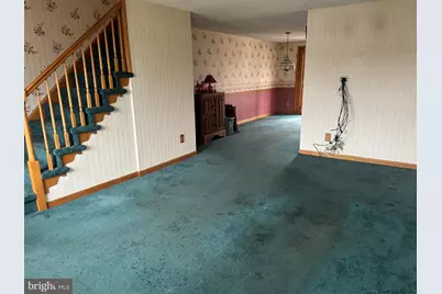 1088 Taylor Drive, Folcroft, PA 19032 - Photo 4