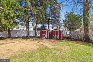 2203 Dickens Ln, Broomall, PA 19008 - Photo 28