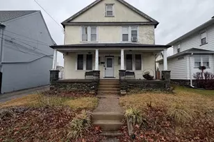 6 N Brighton Ave, Upper Darby, PA 19082 - Photo 4