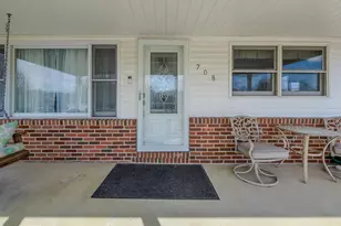 708 James Cir, Swarthmore, PA 19081 - Photo 4