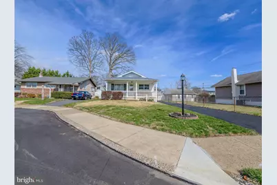 708 James Circle, Swarthmore, PA 19081 - Photo 2