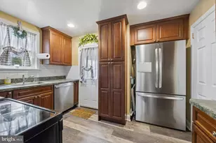 354 E Springfield Rd, Springfield, PA 19064 - Photo 8