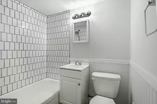 202 Green St, Holmes, PA 19043 - Photo 10