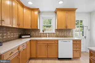 803 Dover Rd, Wynnewood, PA 19096 - Photo 14