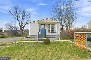 2502 Williams Ave, Upper Chichester, PA 19014 - Photo 2