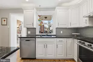 402 Twin Oaks Dr, Havertown, PA 19083 - Photo 12