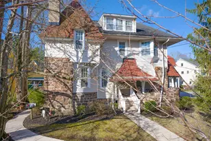 216 Bloomingdale Ave, Wayne, PA 19087 - Photo 2