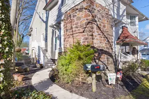 216 Bloomingdale Ave, Wayne, PA 19087 - Photo 4