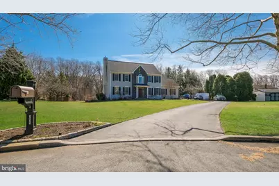 3833 Luhmann Circle, Garnet Valley, PA 19060 - Photo 2