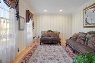 3833 Luhmann Cir, Garnet Valley, PA 19060 - Photo 8