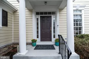 500 Guinevere Dr, Newtown Square, PA 19073 - Photo 2