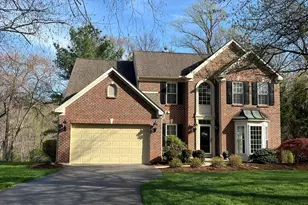 21 Big Woods Dr, Glen Mills, PA 19342 - Photo 2