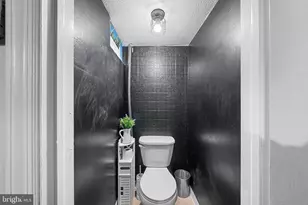 223 St Laurence Rd, Upper Darby, PA 19082 - Photo 22