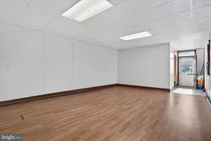 637 Chester Pike, Prospect Park, PA 19076 - Photo 6