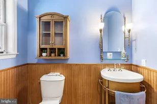 121 Jennifer Way, Upper Chichester, PA 19061 - Photo 14