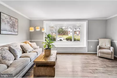 121 Jennifer Way, Upper Chichester, PA 19061 - Photo 4