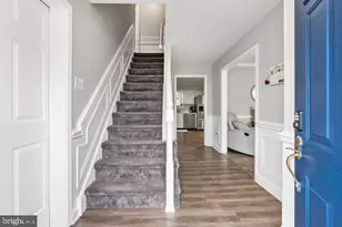 121 Jennifer Way, Upper Chichester, PA 19061 - Photo 2