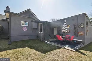 1332 Peach St, Upper Chichester, PA 19061 - Photo 10