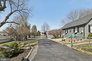 1332 Peach St, Upper Chichester, PA 19061 - Photo 8