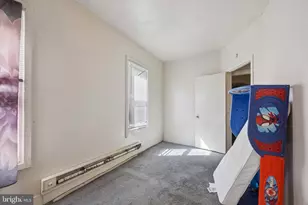 13 E 21st St, Chester, PA 19013 - Photo 10