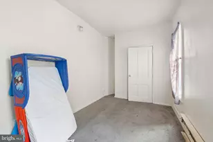 13 E 21st St, Chester, PA 19013 - Photo 8