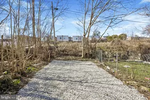 54 Springton Rd, Upper Darby, PA 19082 - Photo 24