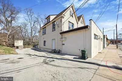 909 Springfield Road #B, Darby, PA 19023 - Photo 2