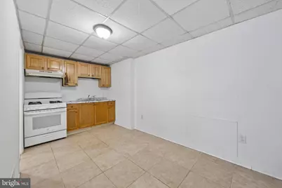 909 Springfield Road #B, Darby, PA 19023 - Photo 6