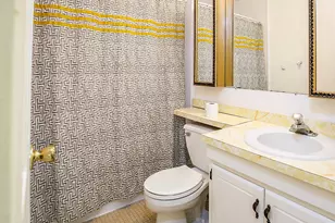 5200 Hilltop Dr, Brookhaven, PA 19015 - Photo 18