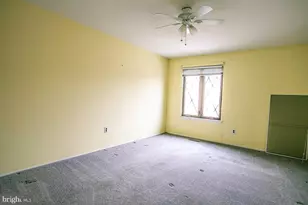 5200 Hilltop Dr, Brookhaven, PA 19015 - Photo 14